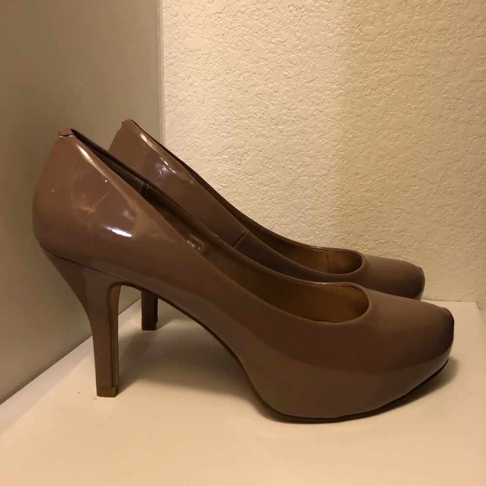 $4🔸 Madden Girl Heels